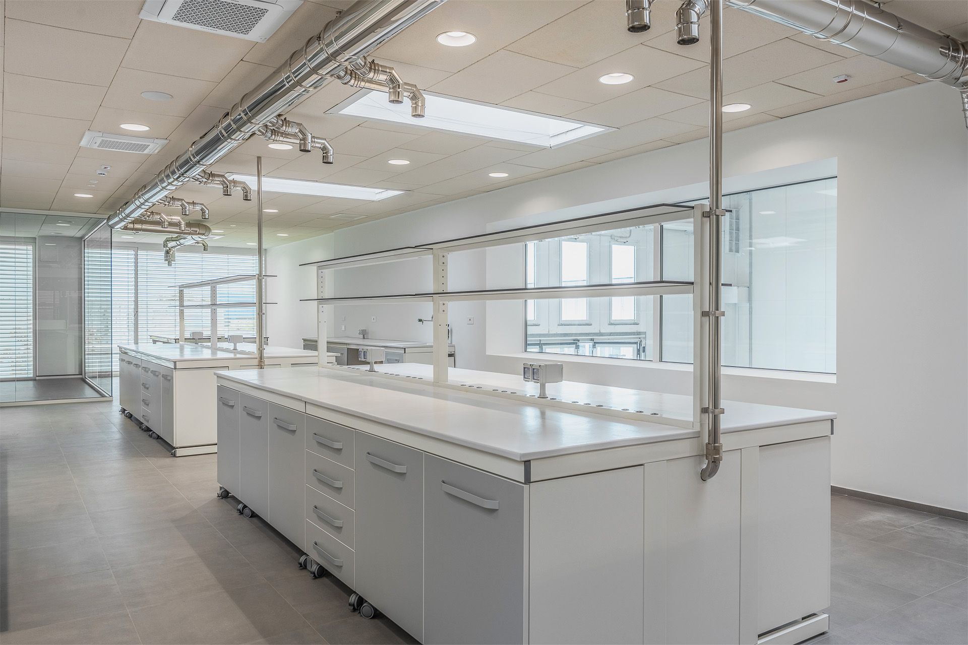 Laboratorio di analisi moderno